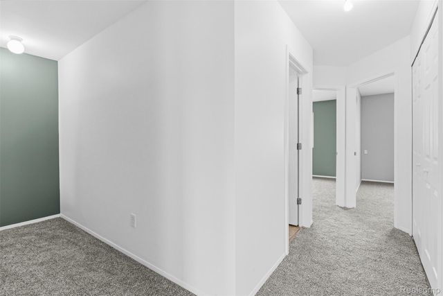 253 Stonegate W, Pontiac, MI 48341