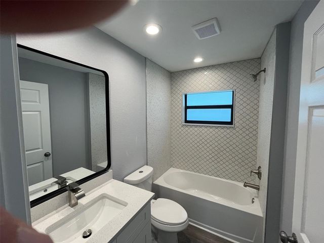 8362 SANTA CRUZ DRIVE, Port Charlotte, FL 33981