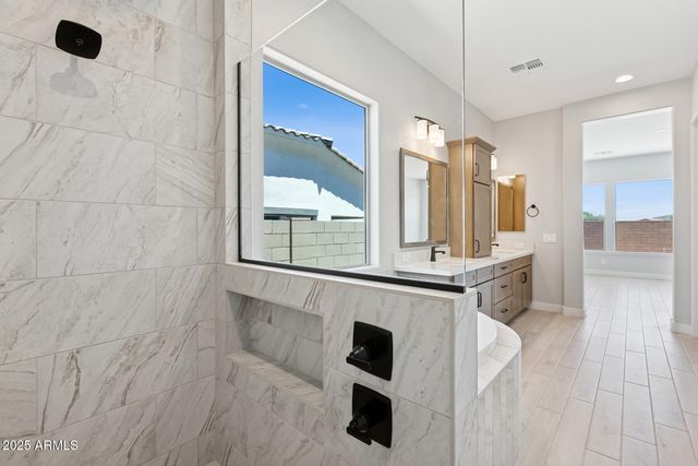 21569 W PIERSON Street, Buckeye, AZ 85396