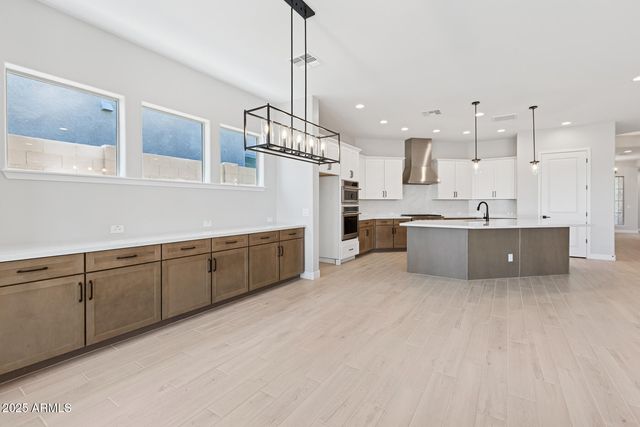 21569 W PIERSON Street, Buckeye, AZ 85396