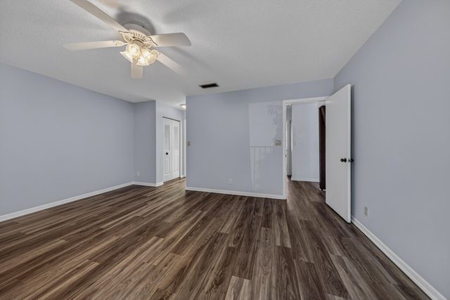 660 Deer Creek Edgewater Drive, Deerfield Beach, FL 33442