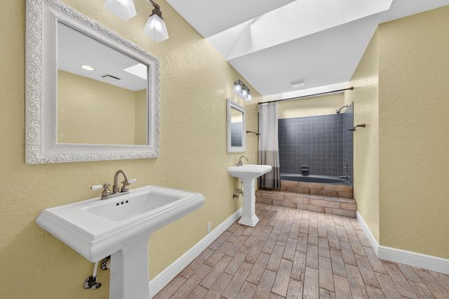 660 Deer Creek Edgewater Drive, Deerfield Beach, FL 33442