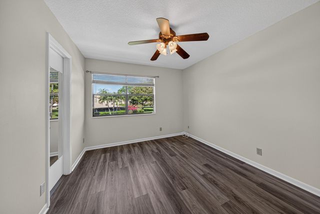 660 Deer Creek Edgewater Drive, Deerfield Beach, FL 33442