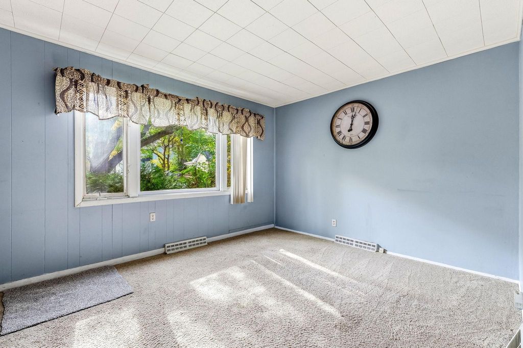535 Edmund Avenue, Saint Paul, MN 55103 — photo 5