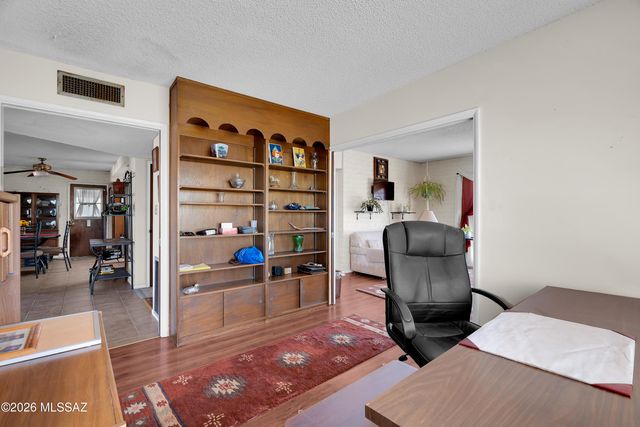 1620 W Rudasill Road, Tucson, AZ 85704