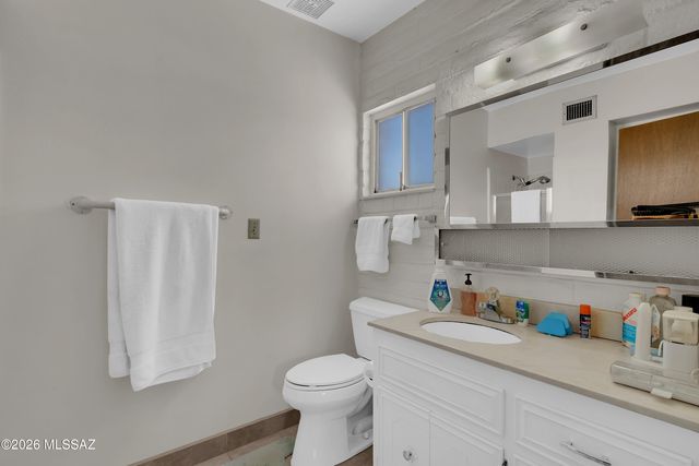 1620 W Rudasill Road, Tucson, AZ 85704