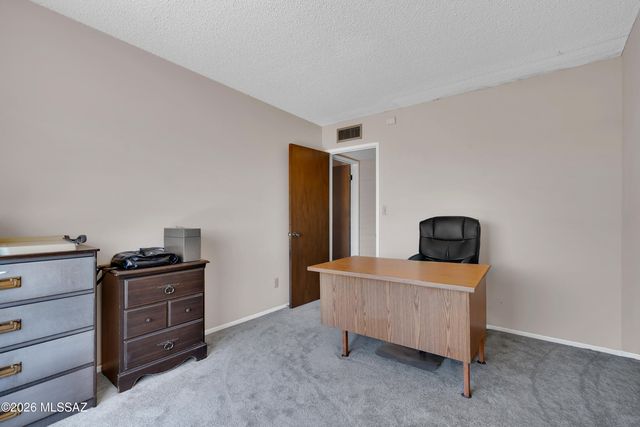 1620 W Rudasill Road, Tucson, AZ 85704