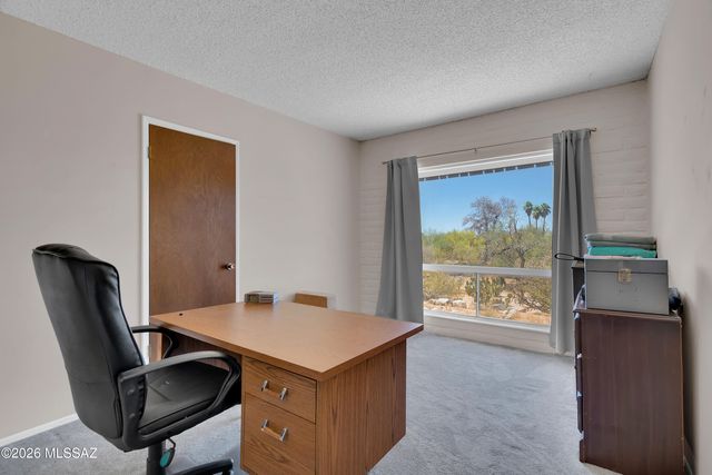 1620 W Rudasill Road, Tucson, AZ 85704