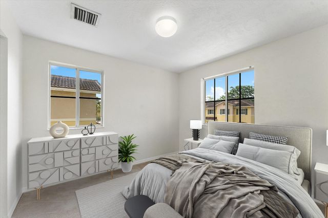 6051 SW 19th Court, North Lauderdale, FL 33068