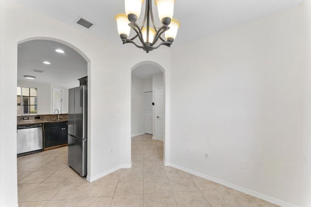 6051 SW 19th Court, North Lauderdale, FL 33068