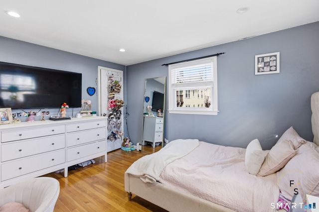 1 Phillips Street APT 4, Norwalk, CT 06850