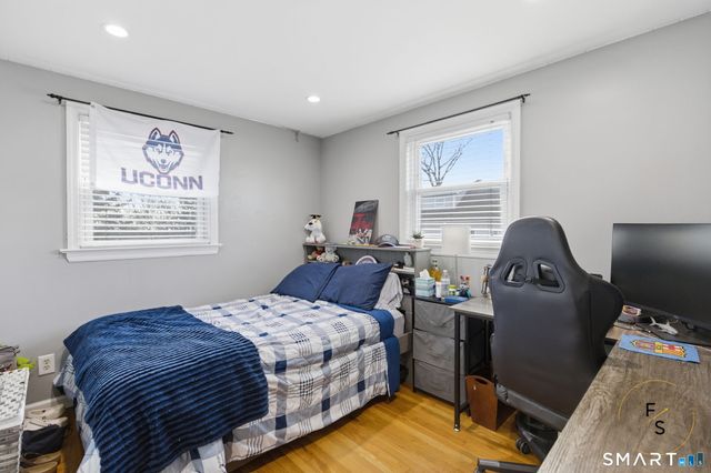 1 Phillips Street APT 4, Norwalk, CT 06850