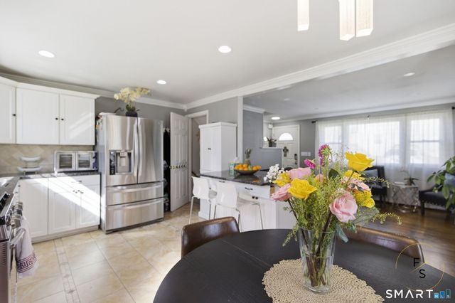 1 Phillips Street APT 4, Norwalk, CT 06850