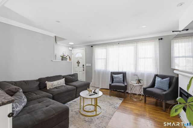 1 Phillips Street APT 4, Norwalk, CT 06850