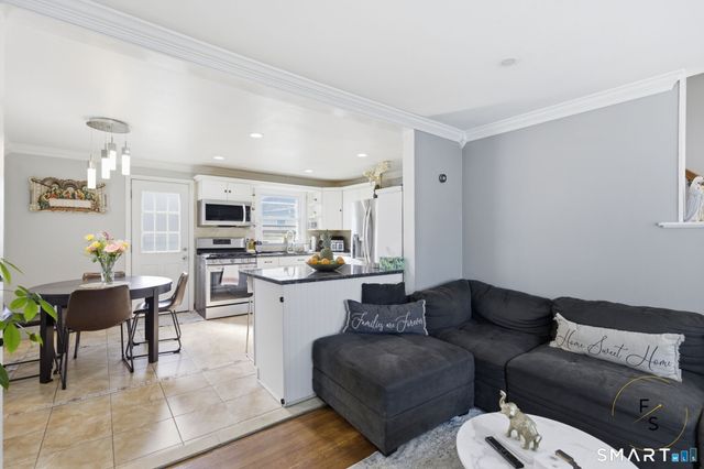 1 Phillips Street APT 4, Norwalk, CT 06850