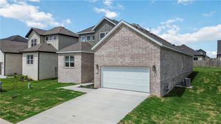 1051 Whistler Street, Centerton, AR 72719