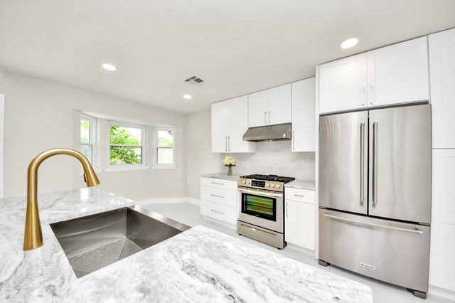 7403 Shady Arbor Lane, Houston, TX 77040