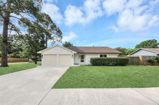 7403 Shady Arbor Lane, Houston, TX 77040