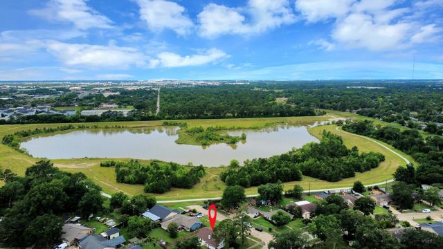 7403 Shady Arbor Lane, Houston, TX 77040
