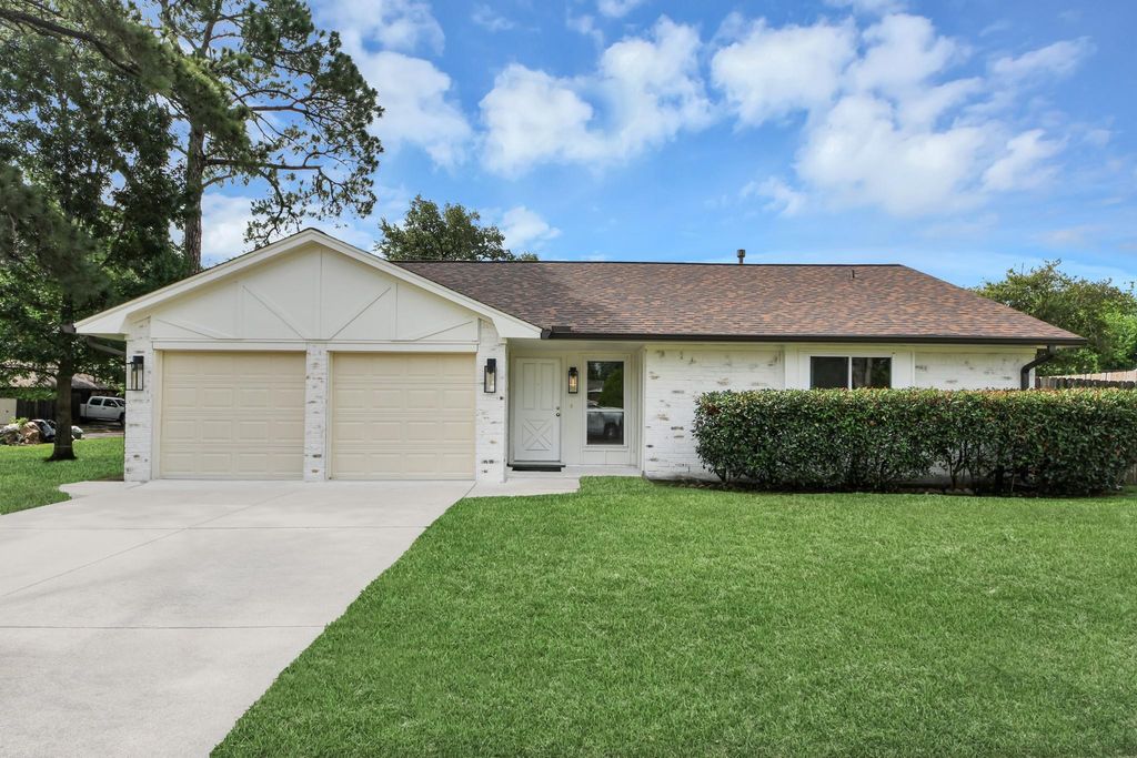 7403 Shady Arbor Lane, Houston, TX 77040