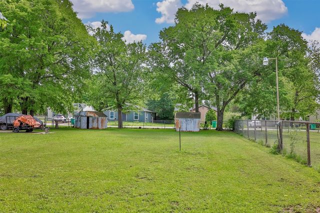 1520 Olive Street, Gainesville, TX 76240