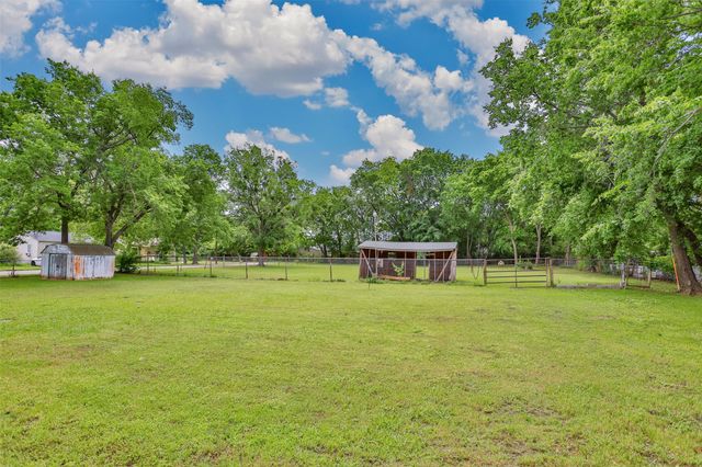 1520 Olive Street, Gainesville, TX 76240