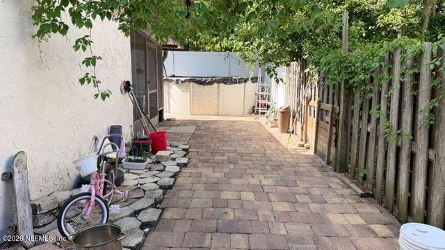 10105 BROOKWOOD FOREST Boulevard, Jacksonville, FL 32225