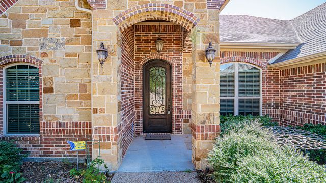 1416 Joshua Way, Granbury, TX 76048