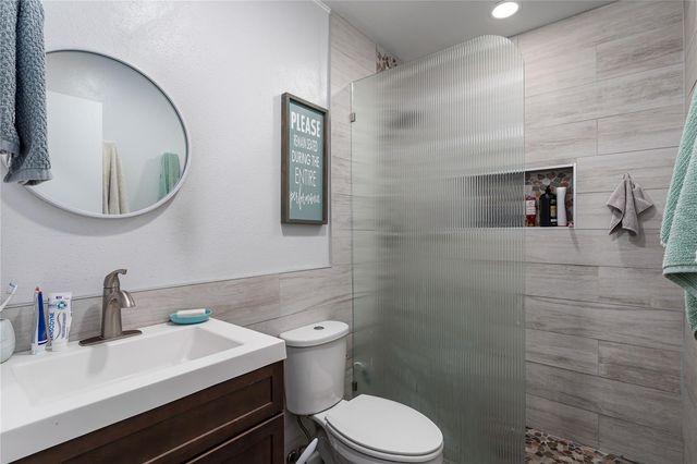 2115 9TH AVENUE W 6D, Bradenton, FL 34205