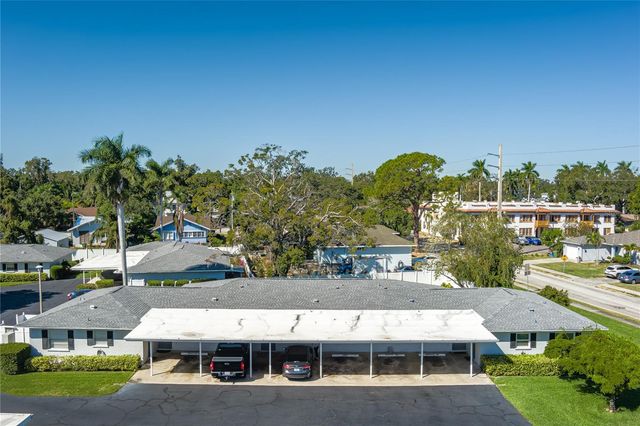 2115 9TH AVENUE W 6D, Bradenton, FL 34205