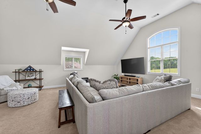 1228 Ballentrace Blvd, Lebanon, TN 37087