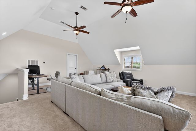 1228 Ballentrace Blvd, Lebanon, TN 37087
