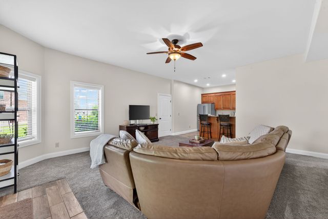 1228 Ballentrace Blvd, Lebanon, TN 37087