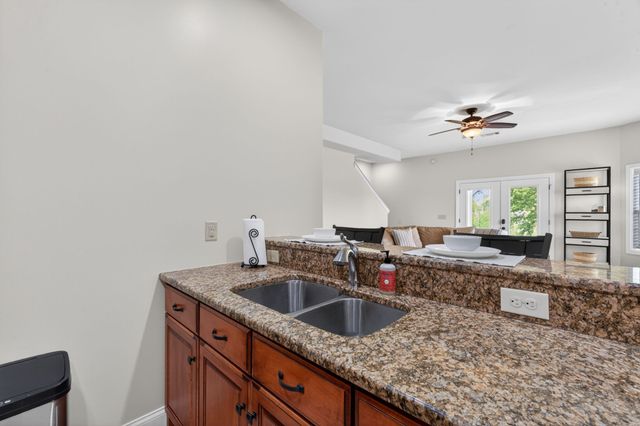 1228 Ballentrace Blvd, Lebanon, TN 37087