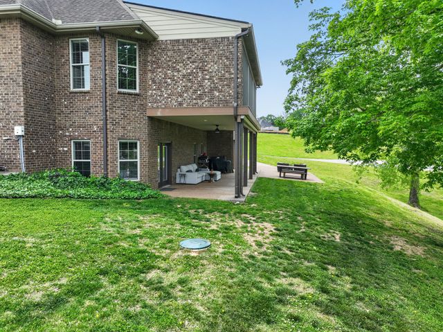 1228 Ballentrace Blvd, Lebanon, TN 37087