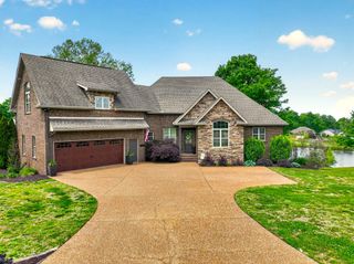 1228 Ballentrace Blvd, Lebanon, TN 37087