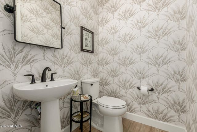 17437 W GUTHRIE Street, Surprise, AZ 85388