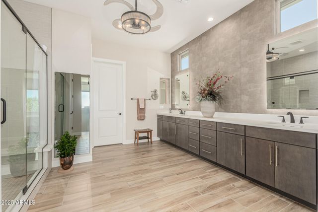 17437 W GUTHRIE Street, Surprise, AZ 85388