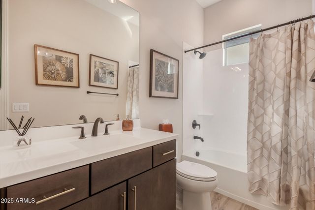 17437 W GUTHRIE Street, Surprise, AZ 85388