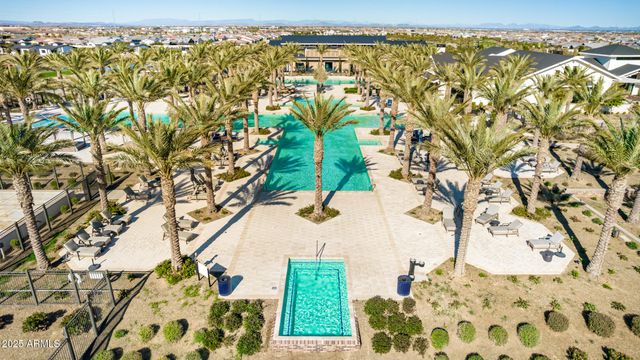 17437 W GUTHRIE Street, Surprise, AZ 85388