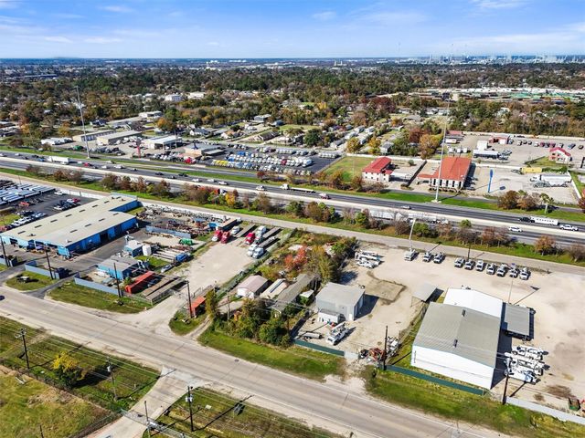 16935 Market Street, Channelview, TX 77530