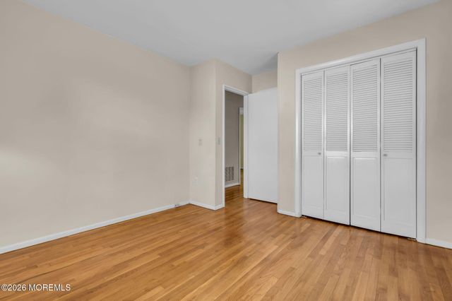 299 Lillian Lane, Toms River, NJ 08755