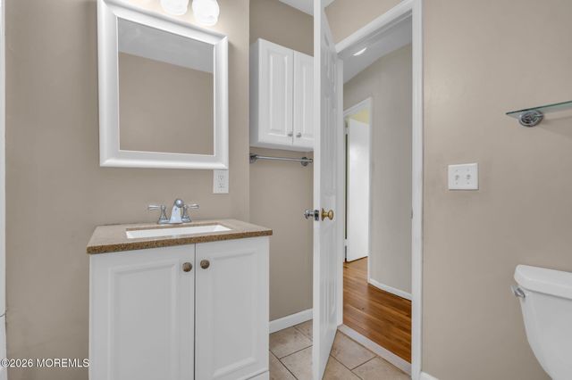 299 Lillian Lane, Toms River, NJ 08755