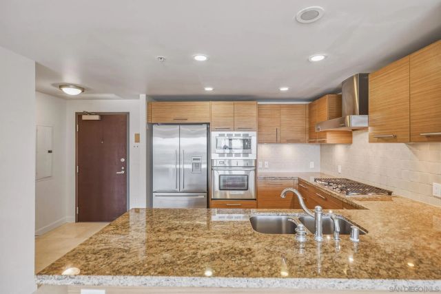 1431 Pacific Highway 411, San Diego, CA 92101