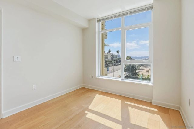1431 Pacific Highway 411, San Diego, CA 92101