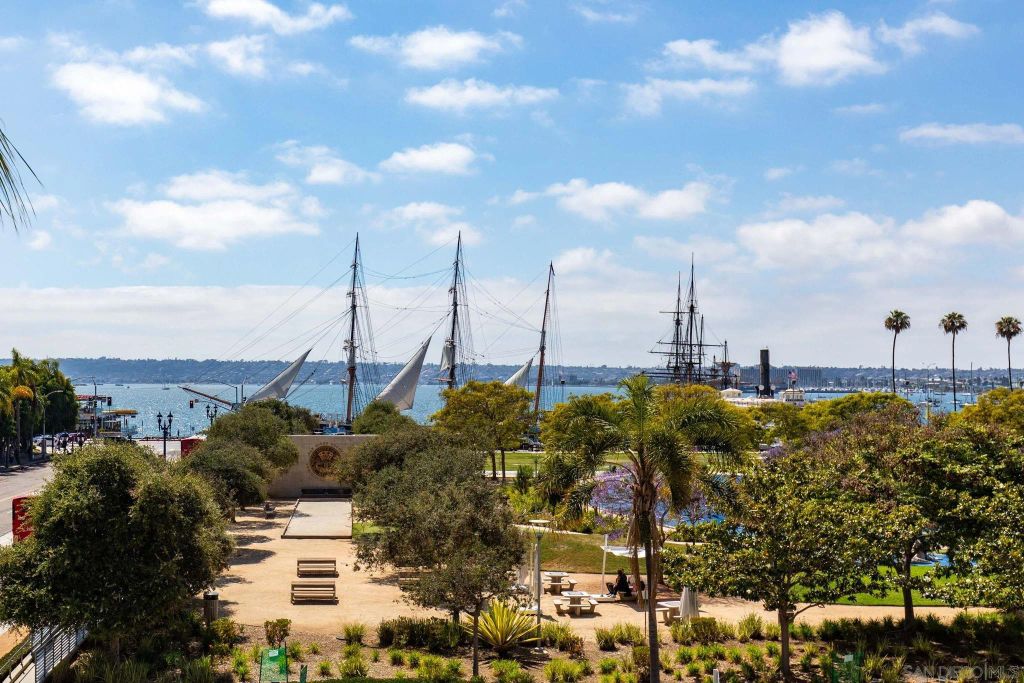 1431 Pacific Highway 411, San Diego, CA 92101
