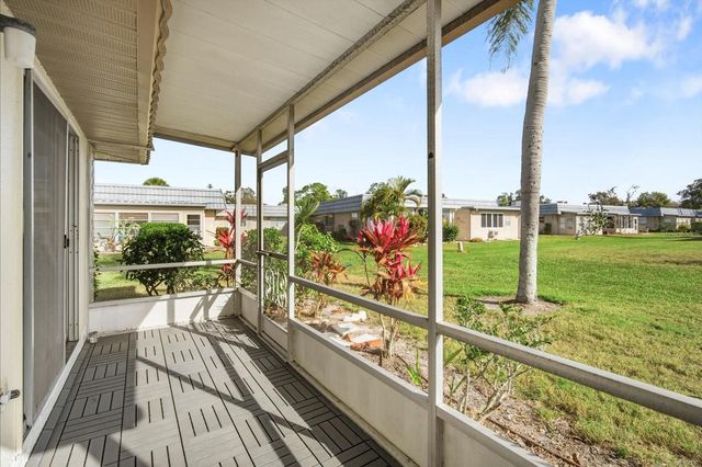 202 BEDFORD STREET 49, Sun City Center, FL 33573