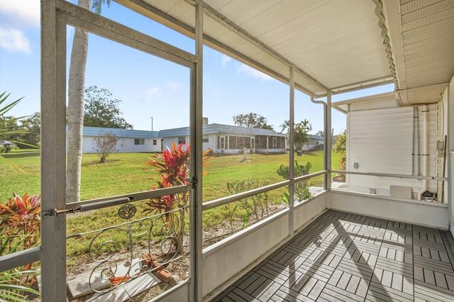 202 BEDFORD STREET 49, Sun City Center, FL 33573