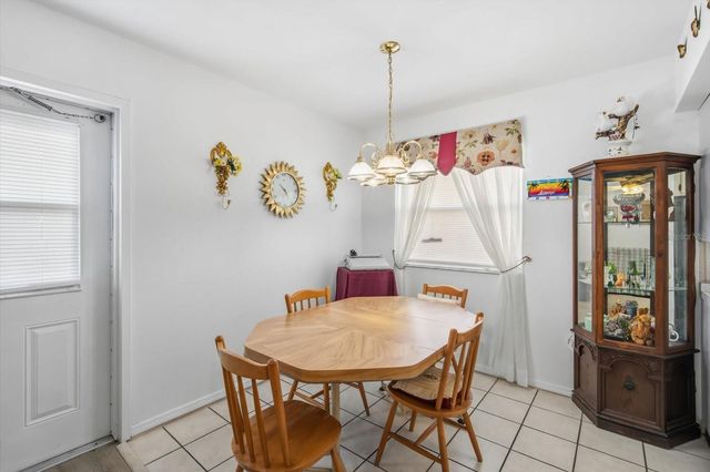 202 BEDFORD STREET 49, Sun City Center, FL 33573