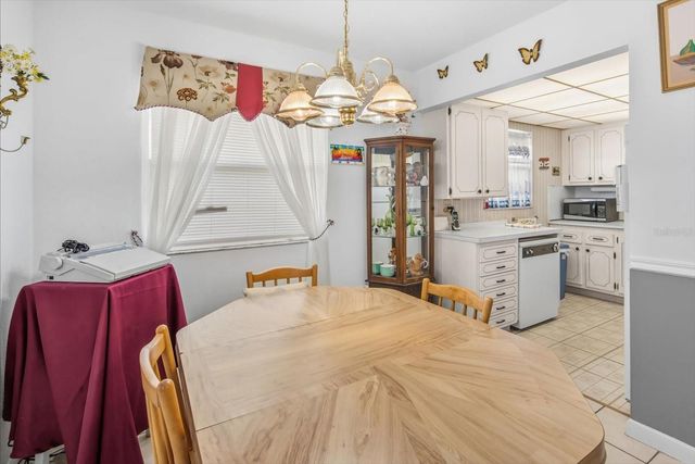 202 BEDFORD STREET 49, Sun City Center, FL 33573